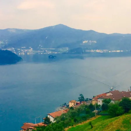 Un Angolo Di Relax * Tavernola Bergamasca