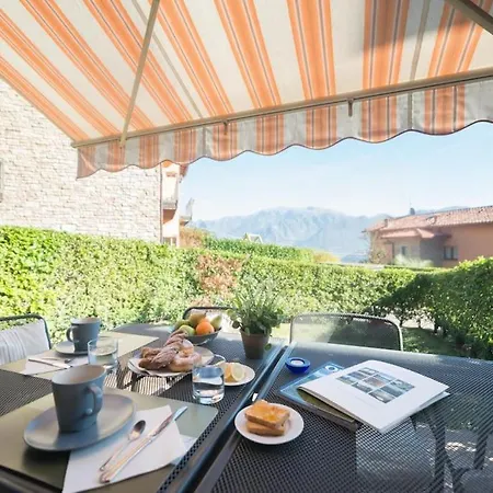 Un Angolo Di Relax شقة